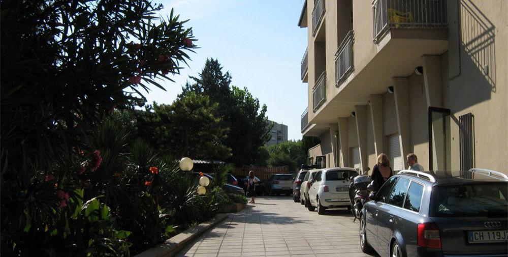 Hotel Trieste Senigallia Bagian luar foto