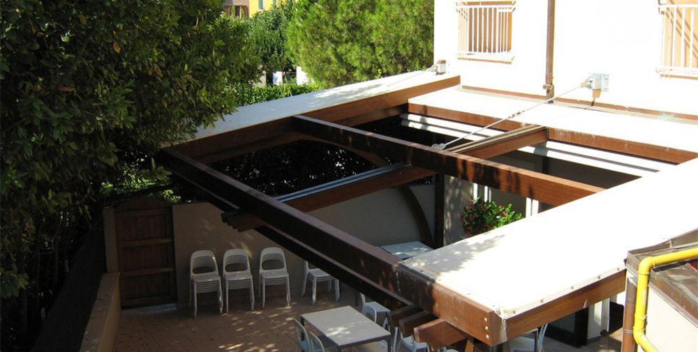 Hotel Trieste Senigallia Bagian luar foto